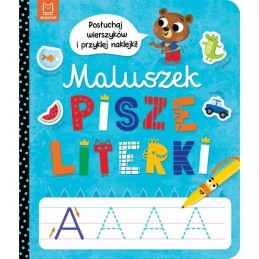 Maluszek pisze literki...