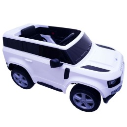 Pojazd land rover defender...