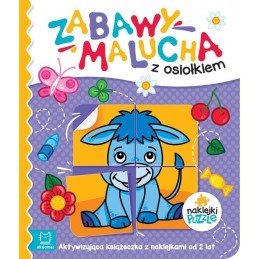 Zabawy malucha z osiołkiem...